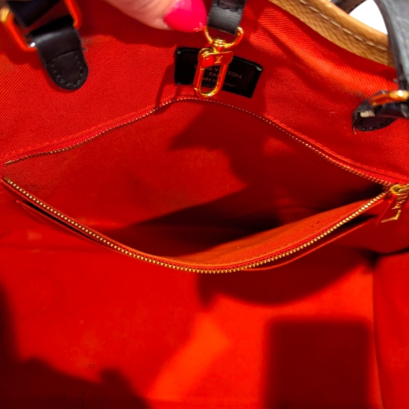 Louis Vuitton OnTheGo Reverse - GM Tote ( COA Incl.) - Picture 12 of 13